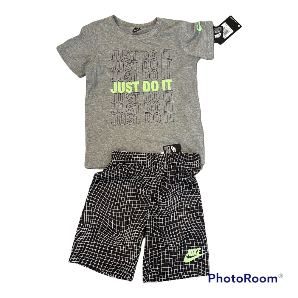 Nike matching set boys size 7